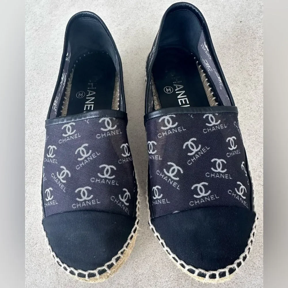 CHANEL soles eu cap